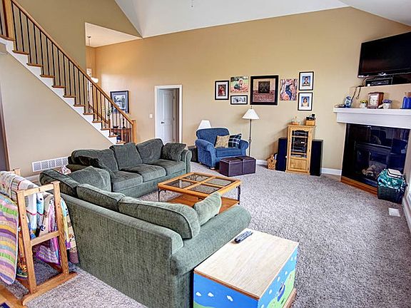 5th image of 15661 Brookfield Hts