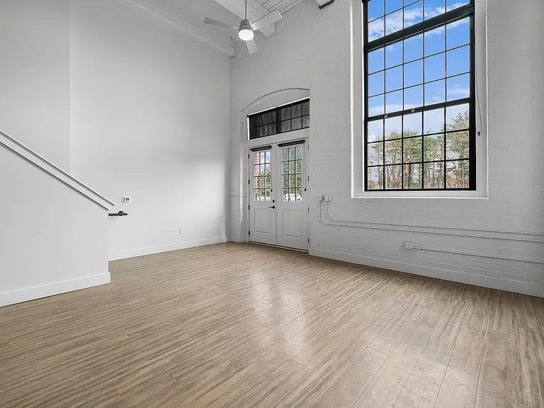 150 Oakland St — Photo 62