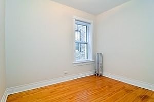 5th image of 833 Mulford St