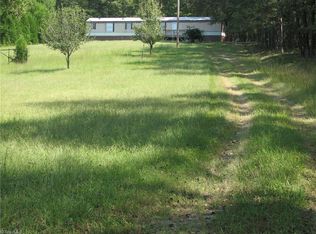 705 Frank Rd, Denton, NC 27239