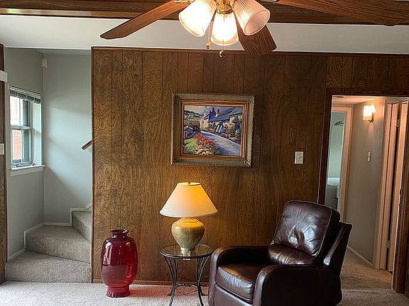 5th image of 4209 Hillsdale Ln