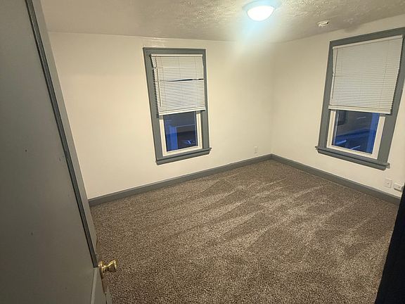 3rd image of 56 E Mapledale Ave