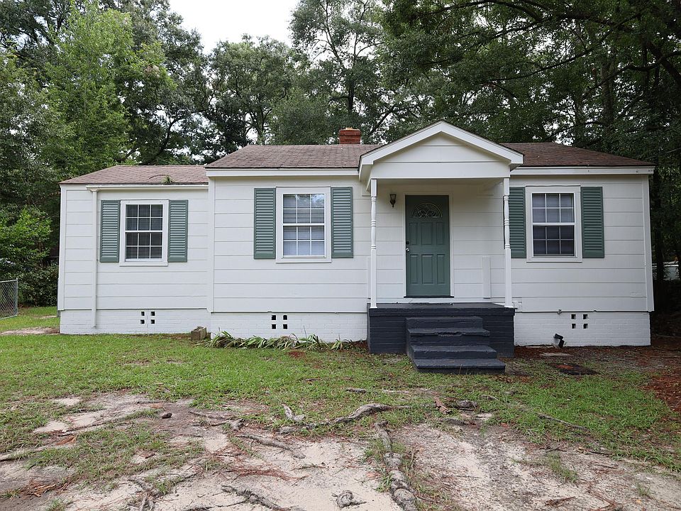 1st image of 1615 Beauford Pl