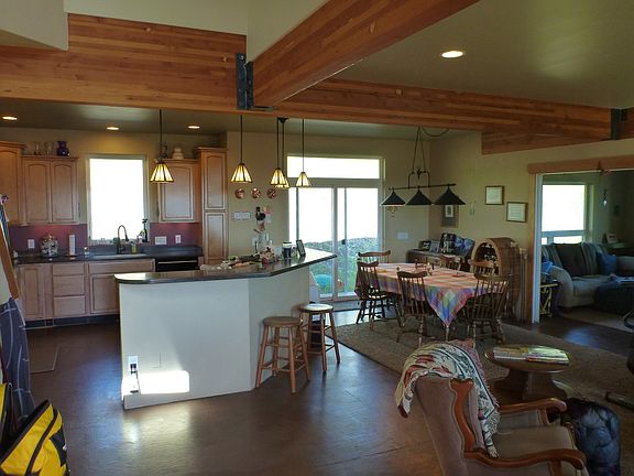 Open and tons of light!