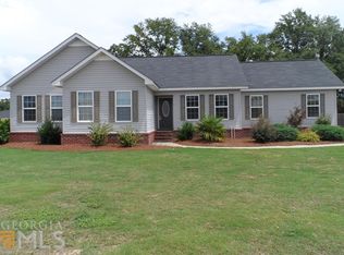 127 Thomkin Dr, Statesboro, GA 30458