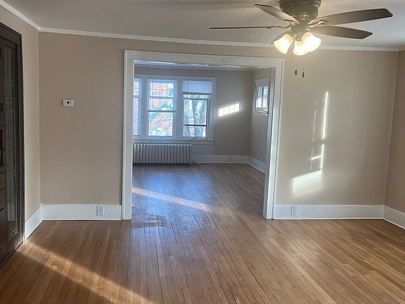 5th image of 612 N Hartwell Ave