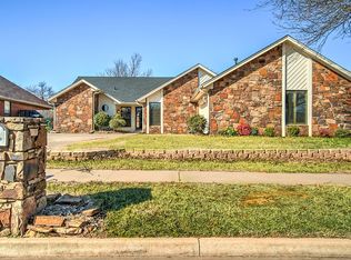3109 Eagle Crest Rd, Edmond, OK 73013