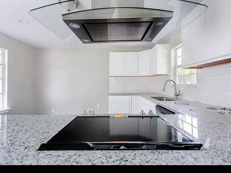 2338 Longhorn St — Photo 12