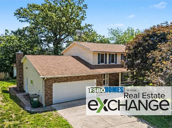 405 Oak Dr, Geneseo, IL 61254