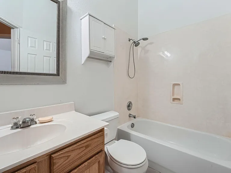 1402 Weatherford Dr — Photo 23