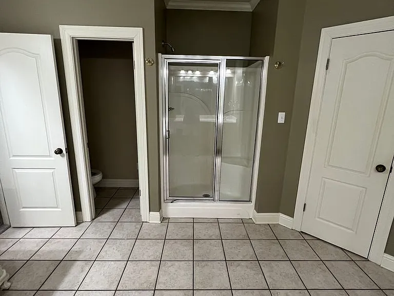10513 Plum Creek Dr — Photo 10