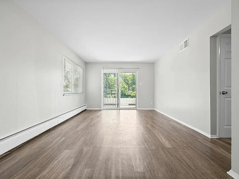 9885 W 21st Ave — Photo 10