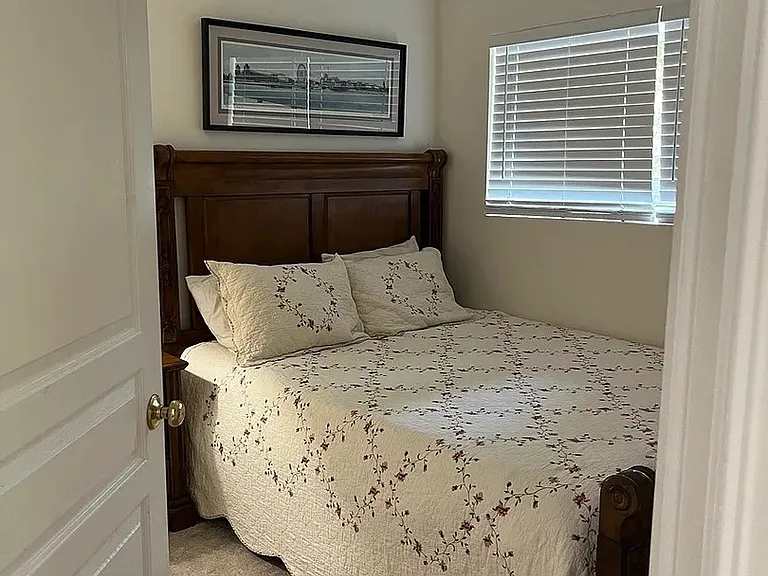 1290 Derry Ln #1290 — Photo 14
