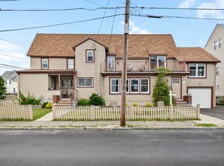 8 Mermaid Ave #2, Winthrop, MA 02152