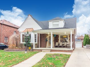 7318 Oakman Blvd, Dearborn, MI 48126