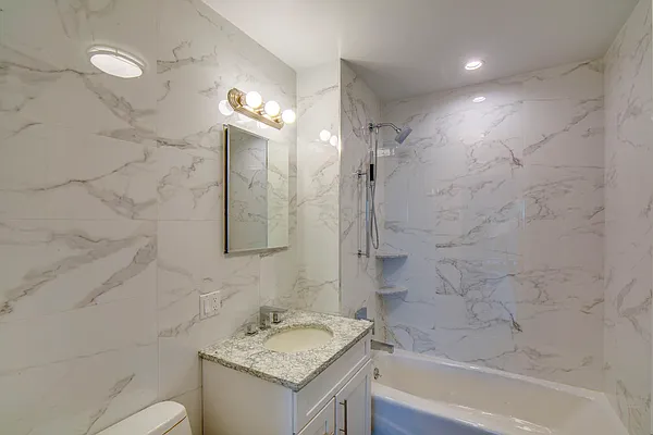 Rented by Bouklis Group | media 9