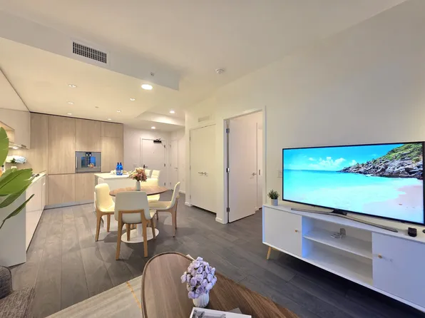 6200 Minoru Blvd #510, Richmond, BC V6Y 1Y2