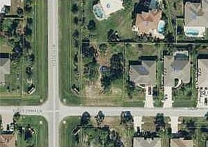 4th image of 5821 NW Windy Pines Ln