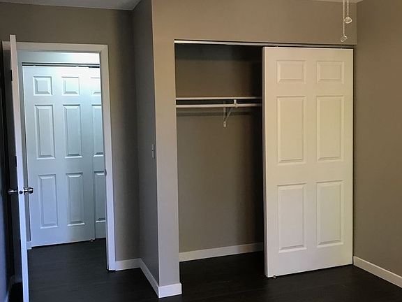 5th image of 625 N Oaks Dr APT 202