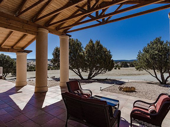 5th image of 17 Camino Encantado