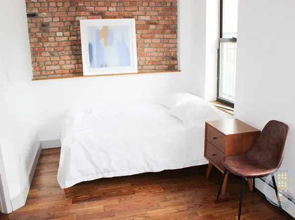 1886 Eastern Parkway image 6 of 10