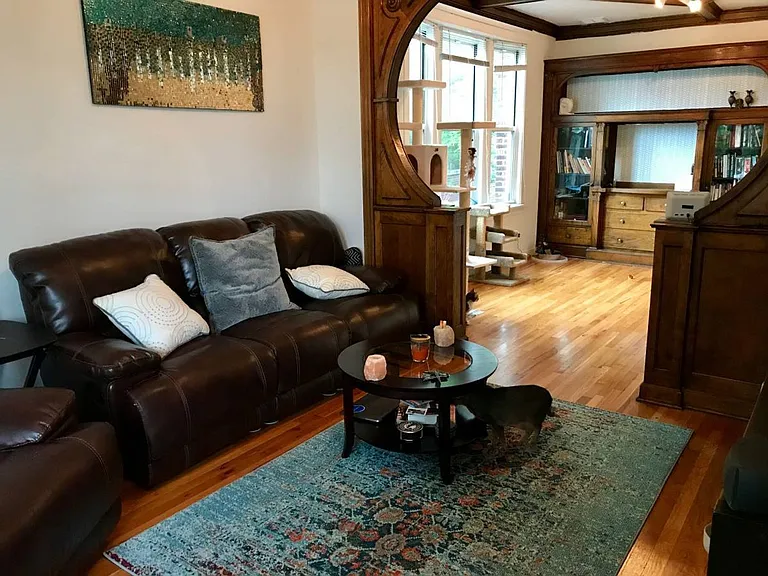 2428 W Walton St #3 — Photo 6