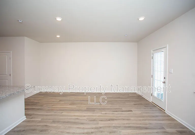 55 Elliot Ln — Photo 16