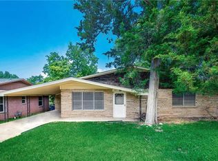 1727 W Parnell St, Denison, TX 75020