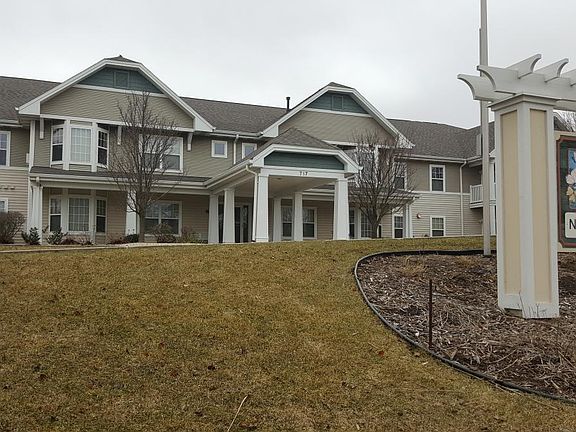 2nd image of 717 W Holt Ave APT 202