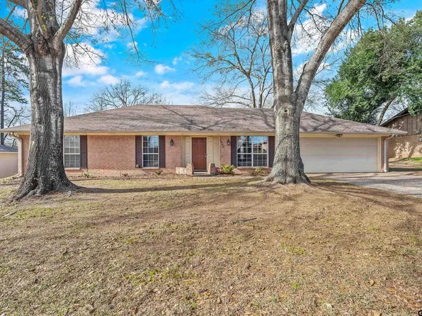 9305 Irish Moss Dr, Tyler, TX 75703