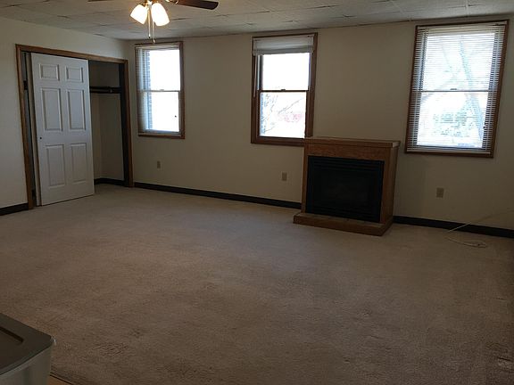 Living room with gas fireplace