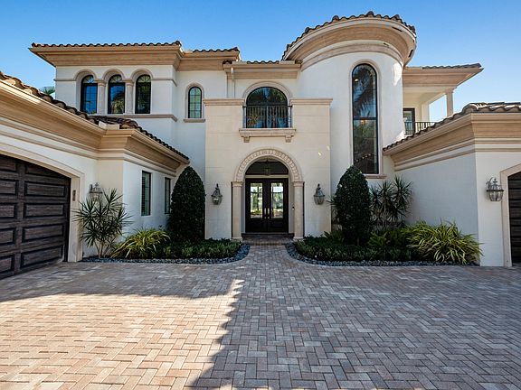 4th image of 17567 Cadena Drive