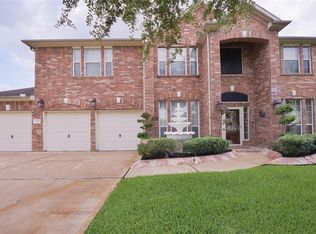 6722 Russelfield Ln, Houston, TX 77049