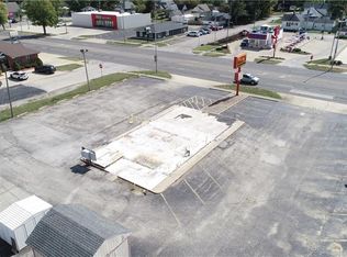 800 Charleston Ave, Mattoon, IL