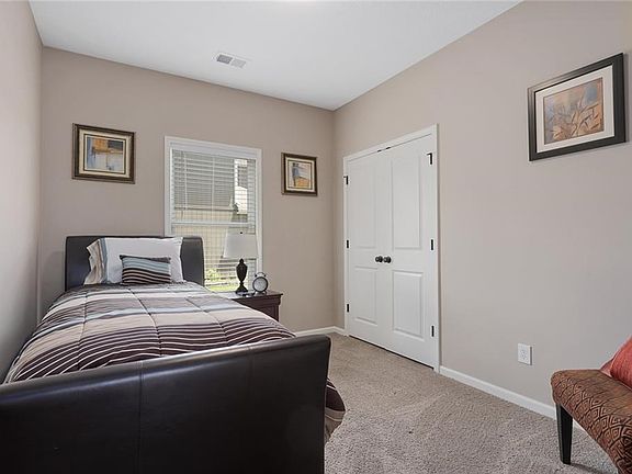 4th image of 9404 E 57th St