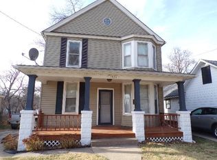 1934 Bridge Ave, Davenport, IA 52803