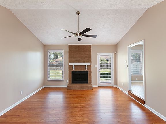 5th image of 7240 Avila Dr