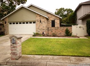 5715 Spring Moon St, San Antonio, TX 78247