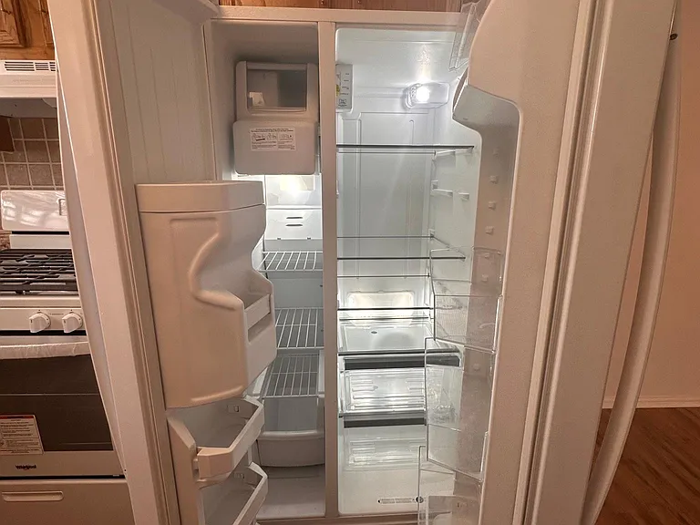 551 Clubhouse Ct #9 — Photo 9