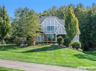 5801 Manchester Hills Dr SE, Grand Rapids, MI 49546