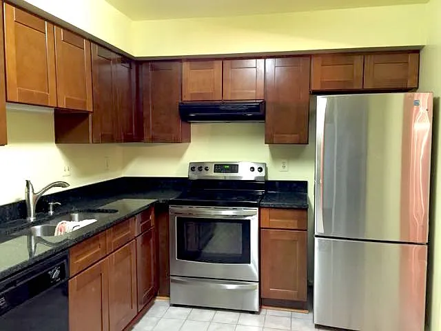 13236 Grand Junction Dr — Photo 4