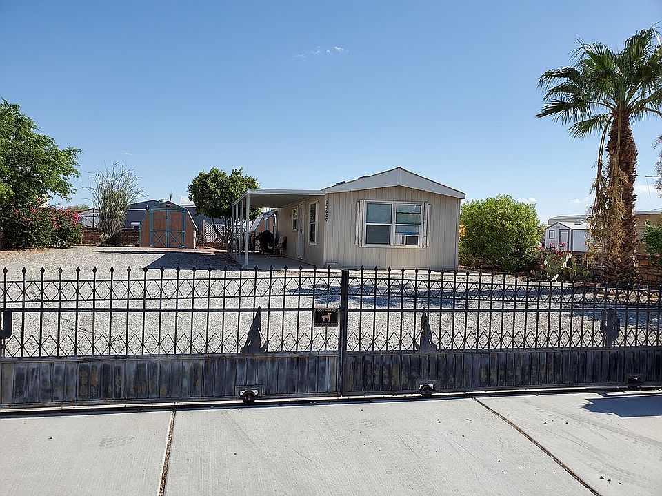 2nd image of 13609 E 53rd Ln