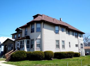 1219 Clinton Ave, Berwyn, IL 60402