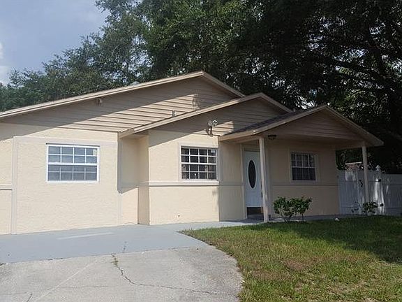 3rd image of 1315 Sandy Jean Ct