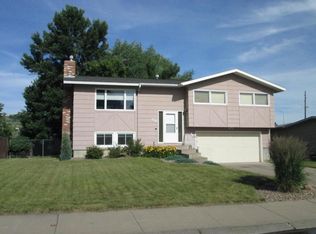 66 Treasure State Dr, Great Falls, MT 59404