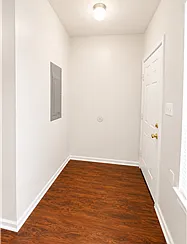 344 Price St — Photo 7