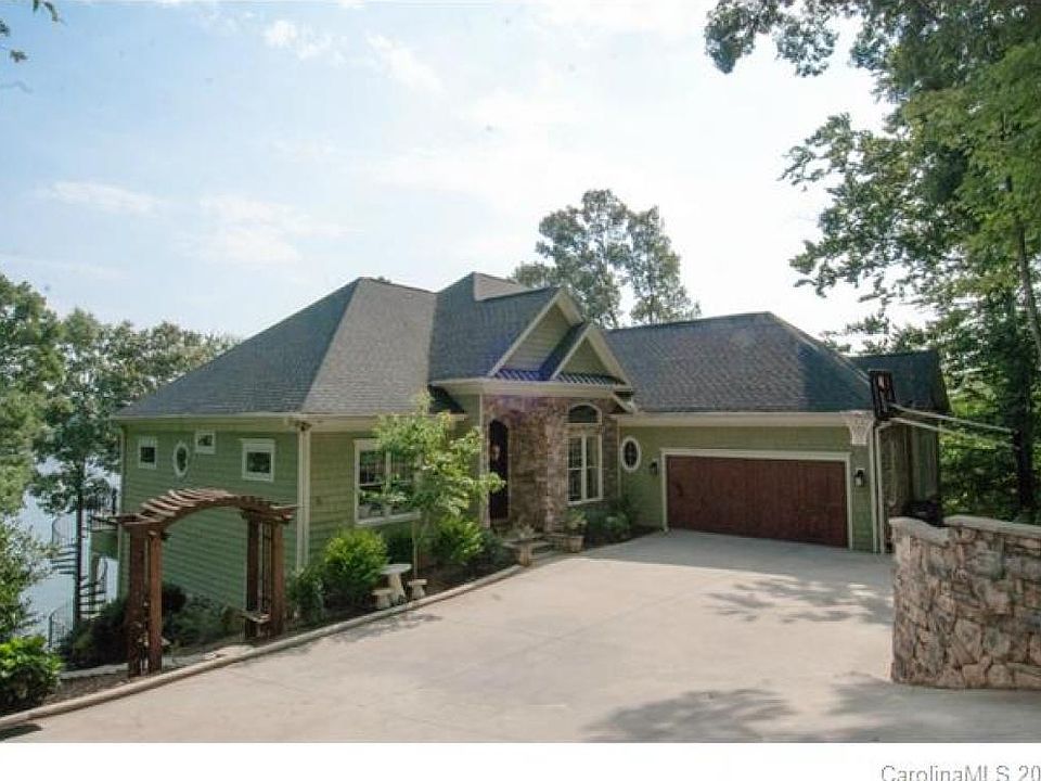 1st image of 199 High Lake Dr