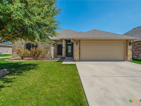 2105 Briar Hollow Dr, Temple, TX 76502