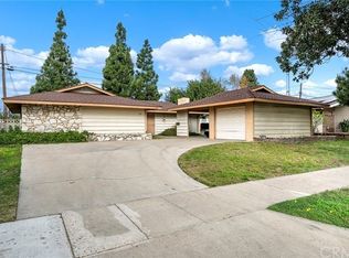 1233 E Fairway Dr, Orange, CA 92866