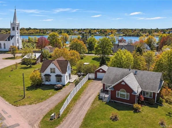 14 Water St, Rexton, NB E4W 2G3